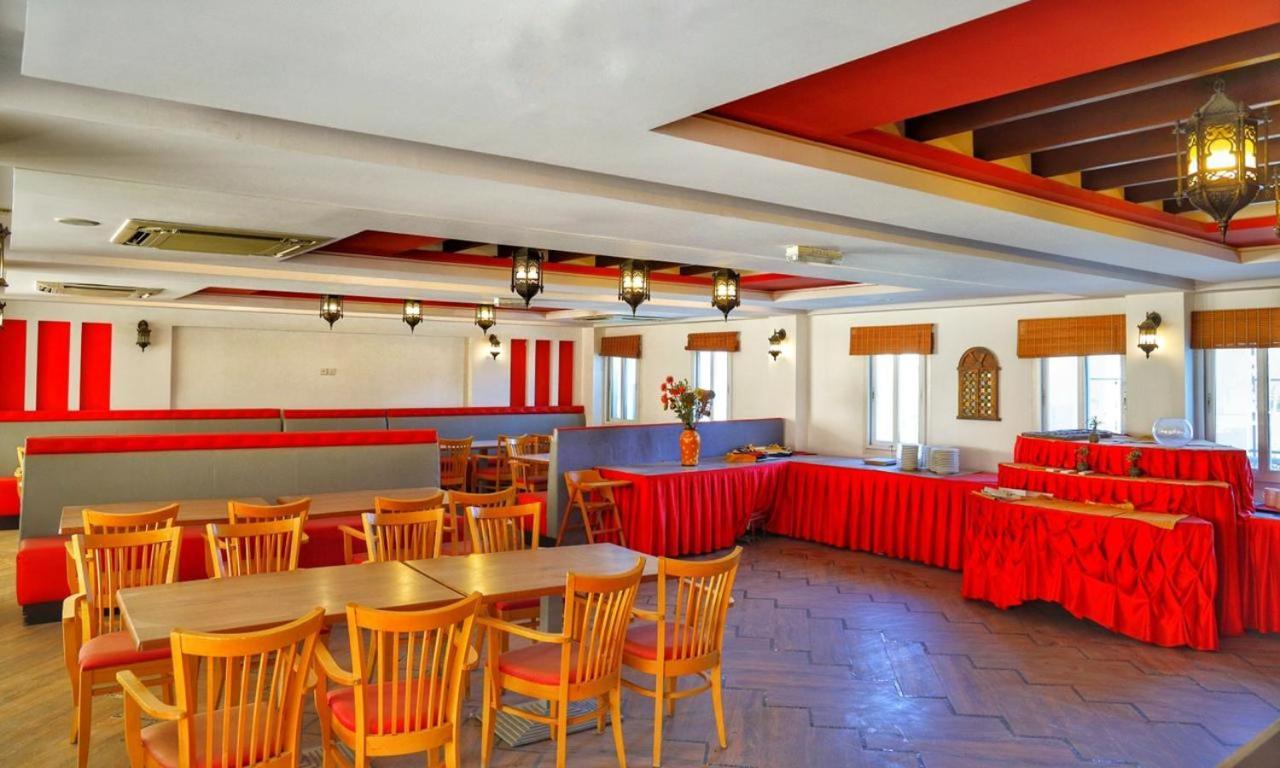Johny International Hotel Maszkat Kültér fotó