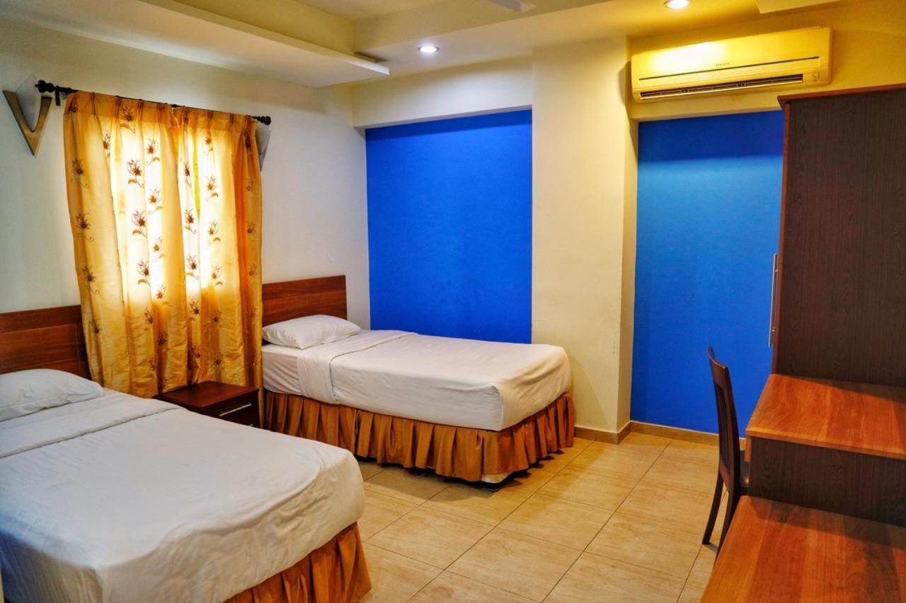 Johny International Hotel Maszkat Kültér fotó