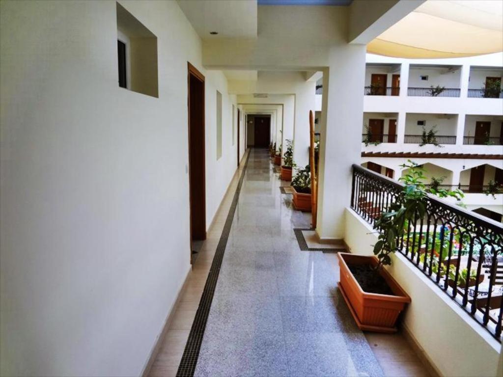 Johny International Hotel Maszkat Kültér fotó
