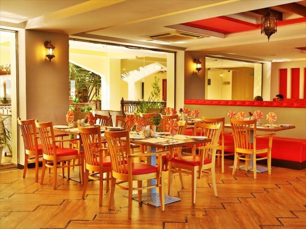 Johny International Hotel Maszkat Kültér fotó